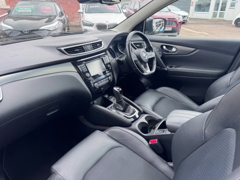 Nissan Qashqai DCI TEKNA DCT 11