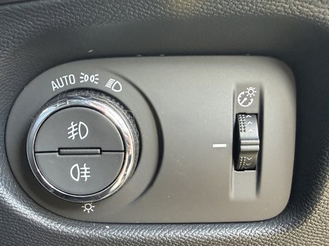 Vauxhall Mokka 1.2 Turbo 136 Ultimate 5dr Auto 32