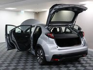 Honda Civic I-VTEC SE PLUS NAVI 21