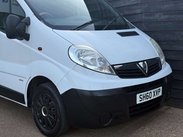 Vauxhall Vivaro 2.0 Vivaro 2900 CDTi SWB 27