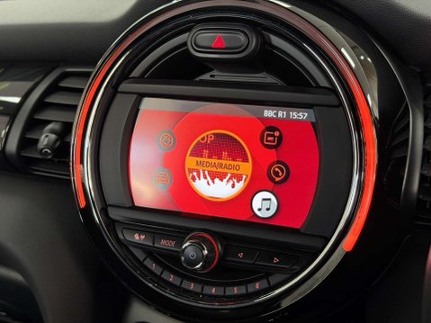 Mini Convertible 1.5 Cooper Convertible 2dr Petrol Steptronic Euro 6 (s/s) (136 ps) 49