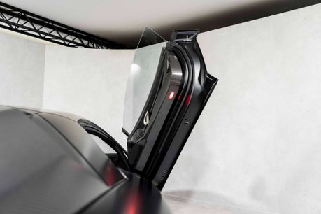Lamborghini Aventador SV AD PERSONAM. FACTORY SATIN CARBON FIBRE EXT. COMFORT SEATS. FRONT LIFT. 16