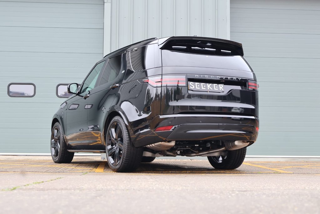 Land Rover Discovery 2026 BRAND NEW COMMERCIAL DYNAMIC HSE styled by seeker  genuine Rear seats  7