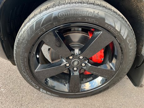 Land Rover Defender X MHEV 19