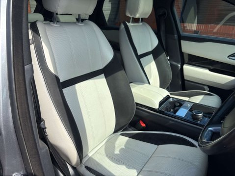 Land Rover Range Rover Velar 2.0 P250 R-Dynamic SE SUV 5dr Petrol Auto 4WD Euro 6 (s/s) (250 ps) 46