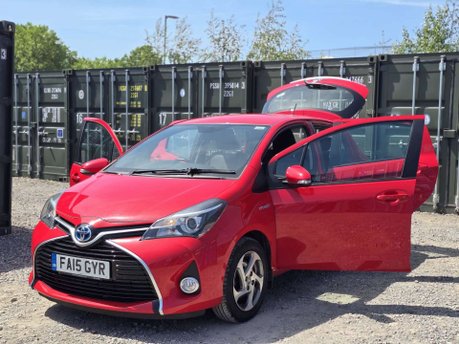Toyota Yaris 1.5 VVT-h Icon Hatchback 5dr Petrol Hybrid E-CVT Euro 6 (101 ps) 6