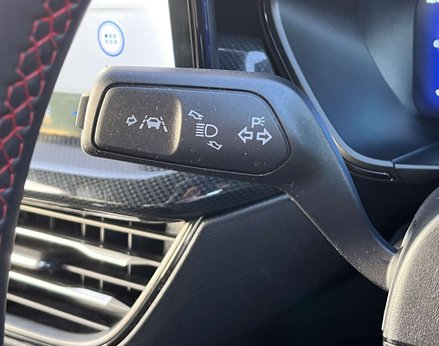 Ford Focus 1.0 Focus ST-Line X MHEV Auto 5dr 59