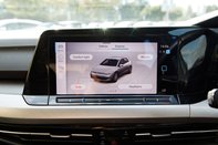 Volkswagen Golf LIFE TSI 27