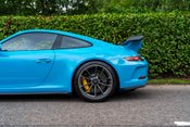 Porsche 911 GT3 WARRANTY. CLUBSPORT PACKAGE. MANUAL. PCCBS. CARBON INTERIOR. FRONT LIFT. 5