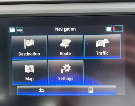 Renault Kadjar 1.5 Kadjar Iconic Blue dCi Auto 5dr 32