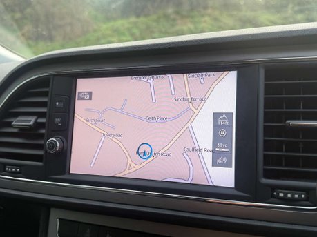 SEAT Leon 2.0 Leon Xcellence Luxury TSi Semi-Auto 5dr 28