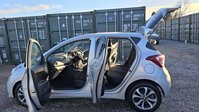 Hyundai i10 1.2 Premium SE Hatchback 5dr Petrol Auto Euro 6 (87 ps) 11
