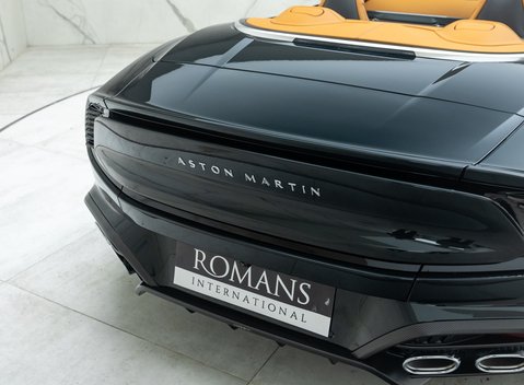 Aston Martin Vanquish Volante 32