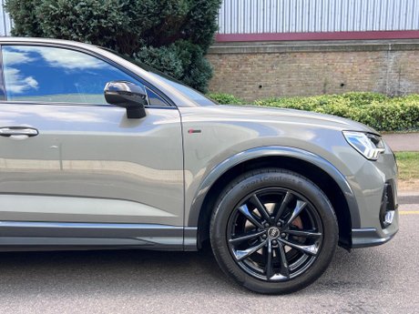 Audi Q3 1.5 TFSI CoD 35 Black Edition Sportback S Tronic Euro 6 (s/s) 5dr 10