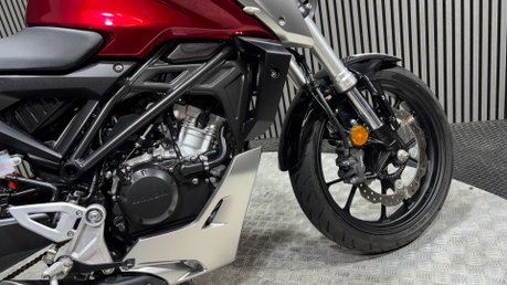 Honda CB 2020 ONLY 2K 125CC LEARNER 15BHP SPORT NEO MODEL 12