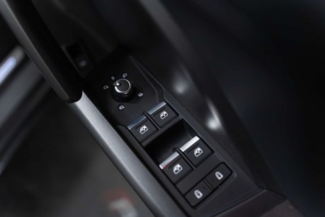 Audi RS Q3 2.5 RS Q3 Sportback TFSI Vorsprung Quattro Semi-Auto 4WD 5dr 20