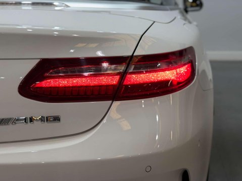 Mercedes-Benz E Class 2.0 E300 GPF AMG Line Cabriolet 2dr Petrol G-Tronic+ Euro 6 (s/s) (245 ps) 45