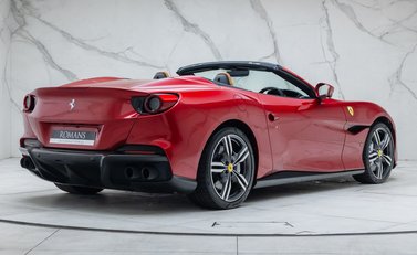 Ferrari Portofino M 9
