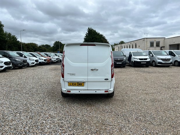 Ford Transit Custom SWB L1H1 Sport 155 Tdci Air Alloy Nav 1 OWNER NO VAT 8