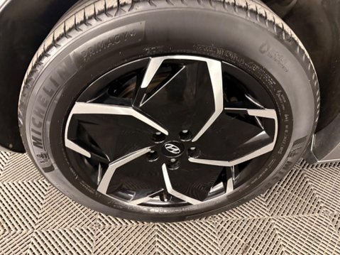 Hyundai IONIQ 5 58kWh Premium Auto 5dr 40