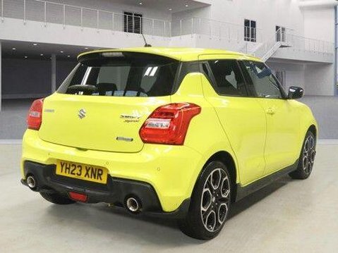 Suzuki Swift SPORT BOOSTERJET MHEV 4