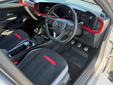 Vauxhall Mokka 1.2 Turbo 100 SRi Nav Premium 5dr 19