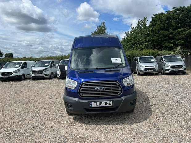 Ford Transit AUTO MWB L2H2 Medium Roof Trend 300 EURO 6 NO VAT 3