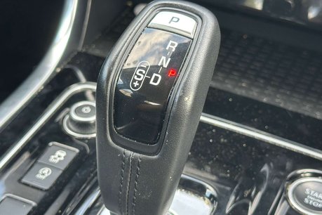 Jaguar XE 2.0 D180 S Saloon 4dr Diesel Auto Euro 6 (s/s) (180 ps) 39