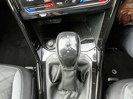 Volkswagen T-Roc 1.5 T-Roc R-Line TSI Semi-Auto 5dr 57