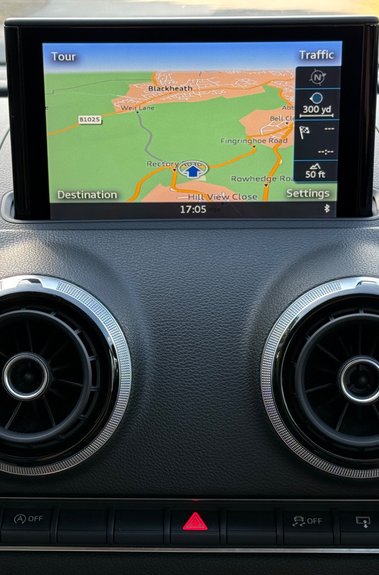 Audi A3 TDI SPORT NAV -£35 ROAD TAX - FULL AUDI MAIN DEALER SERVICE HISTORY 