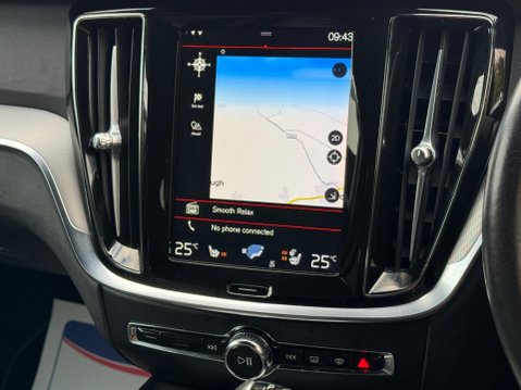 Volvo V60 2.0 D4 R-Design Auto Euro 6 (s/s) 5dr 15