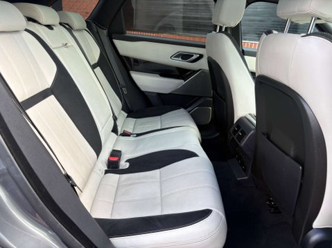 Land Rover Range Rover Velar 2.0 P250 R-Dynamic SE SUV 5dr Petrol Auto 4WD Euro 6 (s/s) (250 ps) 60