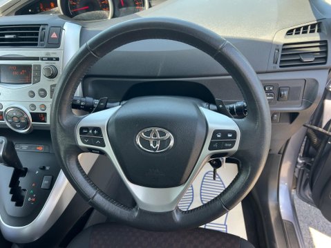 Toyota Verso 1.8 V-Matic TR Multidrive S Euro 5 5dr 19