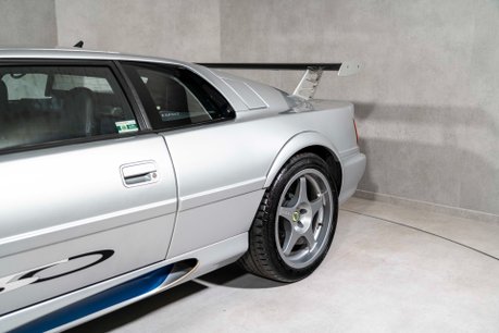 Lotus Esprit SPORT 350. 1 OF 42 RHD. SUPERB EXAMPLE. COMPREHENSIVE HISTORY. FRONT PPF 35
