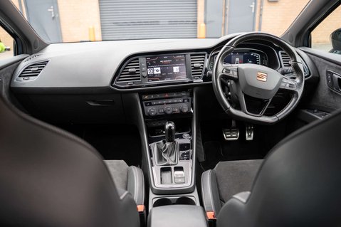 SEAT Leon 2.0 Leon Cupra Luxury 290 TSi Semi-Auto 5dr 3