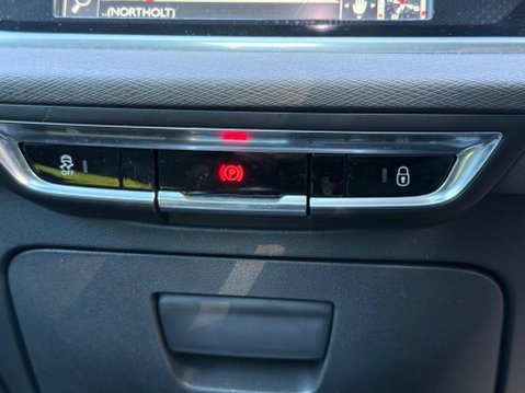 Citroen C4 Picasso 1.6 e-HDi Airdream Exclusive+ Euro 5 (s/s) 5dr 28