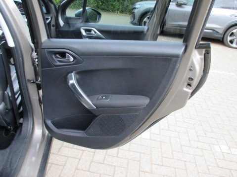 Peugeot 2008 1.6 BlueHDi Allure Euro 6 (s/s) 5dr 45