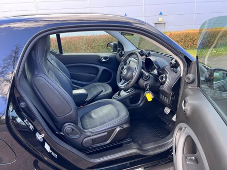 Smart Fortwo Coupe 1.0 Edition Black Twinamic Euro 6 (s/s) 2dr 17
