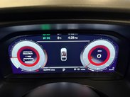 Nissan Qashqai 1.3 DIG-T MHEV N-Connecta XTRON Euro 6 (s/s) 5dr 27