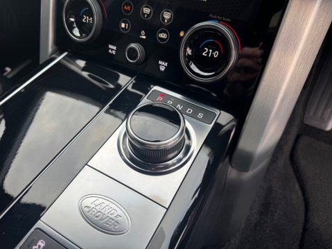 Land Rover Range Rover TDV6 AUTOBIOGRAPHY 16