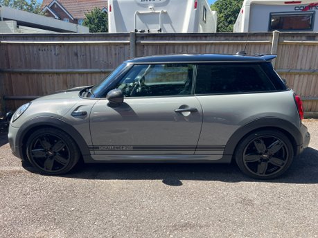 Mini Hatch 2.0 CHALLENGE 210 EDITION AUTOMATIC 3dr 8