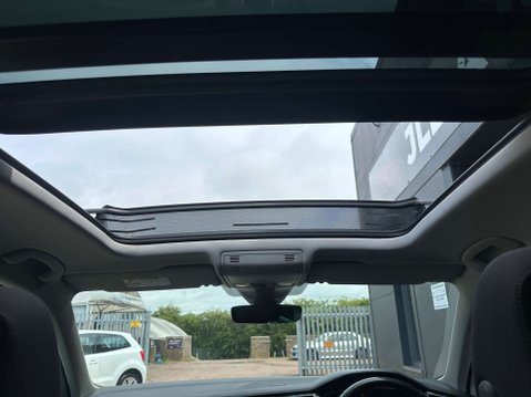 Volkswagen Tiguan 2.0 Tiguan SEL TDI BlueMotion Technology 5dr 14