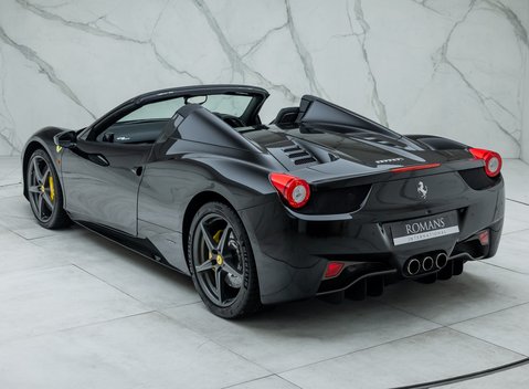 Ferrari 458 SPIDER 15