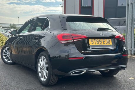 Mercedes-Benz A Class 1.5 A180d Sport Hatchback 5dr Diesel 7G-DCT Euro 6 (s/s) (116 ps) 12