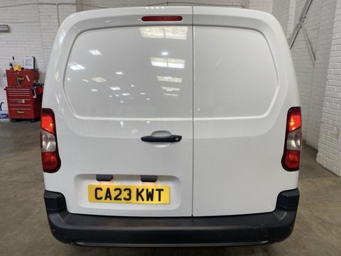 Peugeot Partner BLUEHDI PROFESSIONAL PREMIUM PLUS L1 6