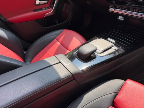 Mercedes-Benz CLA Class CLA 180 AMG LINE PREMIUM PLUS 17