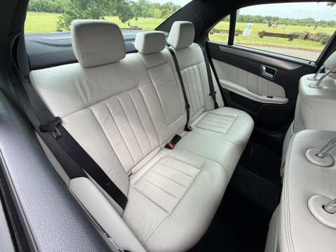 Mercedes-Benz E Class 3.0 E350 V6 BlueTEC AMG Sport G-Tronic+ Euro 6 (s/s) 4dr 23