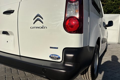 Citroen Berlingo 750 L2 1.6 Hdi 90 ps - Dog Van with Air Conditioning - Ex MOD 24