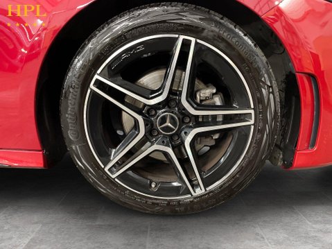 Mercedes-Benz A Class 1.3 A200 AMG Line Edition (Executive) Hatchback 5dr Petrol 7G-DCT Euro 6 (s 10