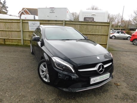 Mercedes-Benz A Class A 200 D SPORT PREMIUM AUTOMATIC 1